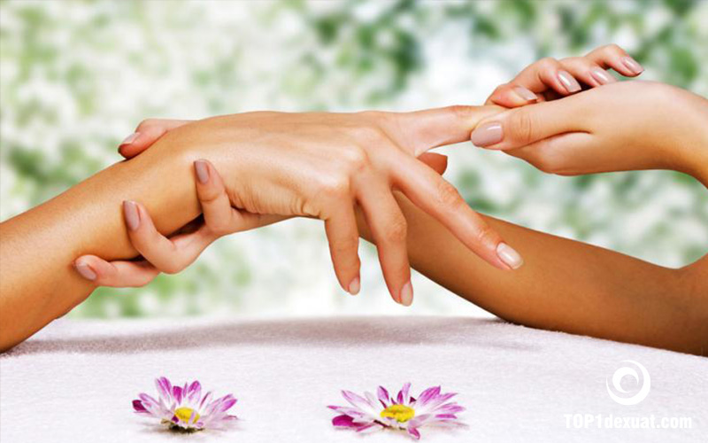 Massage bàn tay