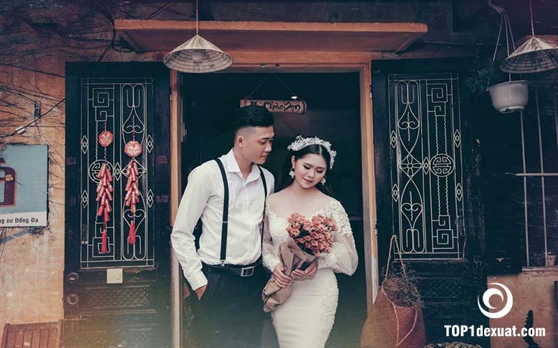Concept chụp ảnh cưới vintage ở Bảo tàng Mỹ Thuật Thành phố Hồ Chí Minh