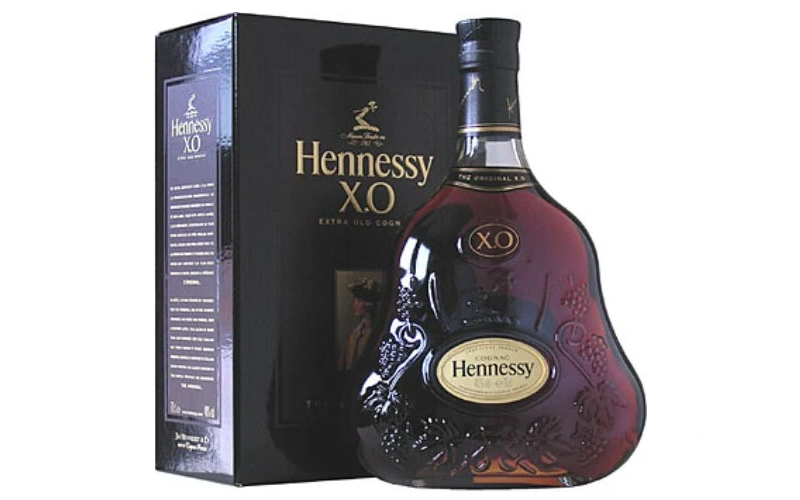 nhãn chai và tem nhãn Hennessy