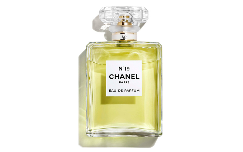 Mùi hương nước hoa Chanel No.19 Poudre EDP