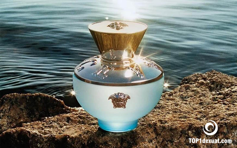 Lịch sử nước hoa Versace Pour Femme Dylan Turquoise