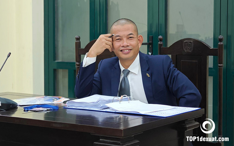 Con đường sự nghiệp của luật sư Phạm Thành Long